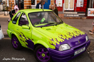 PICTURESQUAD Car